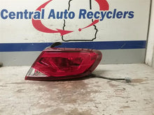 Load image into Gallery viewer, OUTER TAIL LIGHT LAMP Mercedes-Benz 200 2015 15 2016 16 Right - CTL262436
