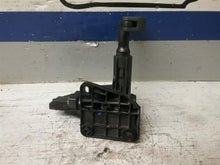 Load image into Gallery viewer, POWER WINDOW MOTOR Caravan Voyager 2001 01 02 03 04 05 - 13 Quarter Mount Right - CTL266748
