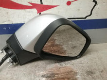 Load image into Gallery viewer, SIDE VIEW DOOR MIRROR TRAX 2017 17 2018 18 2019 19 2020 20 Right - CTL267747
