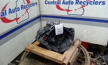 Load image into Gallery viewer, Transmission Nissan Sentra 2014 - CTL282879
