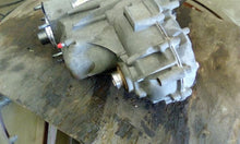 Load image into Gallery viewer, [INVENTORYCAR_YEAR_MAKE_MODEL] TRANSFER CASE - CTL288399
