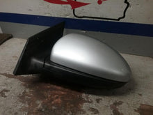 Load image into Gallery viewer, SIDE VIEW DOOR MIRROR Nissan Versa 15 16 17 18 19 Right - CTL298239
