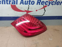 Load image into Gallery viewer, OUTER TAIL LIGHT LAMP 740i 740il 750 HYBRID 750i 750il 760li09-12 Right - CTL299044
