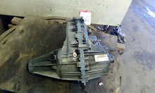 Load image into Gallery viewer, [INVENTORYCAR_YEAR_MAKE_MODEL] TRANSFER CASE - CTL300776
