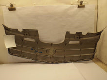 Load image into Gallery viewer, Grille Cadillac SRX 2008 - MRK310931
