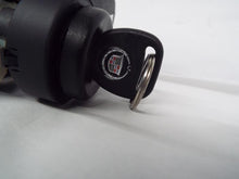Load image into Gallery viewer, Ignition Switch Cadillac SRX 2008 - MRK310962
