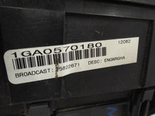 Load image into Gallery viewer, Fuse Box Cadillac SRX 2008 - MRK310964
