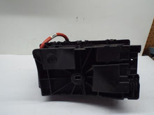 Load image into Gallery viewer, Air Cleaner Box  FORD F350SD PICKUP 2004 - MRK311681
