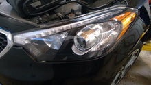Load image into Gallery viewer, HEADLIGHT LAMP ASSEMBLY Kia Forte 14 15 16 17 Left - CTL312804
