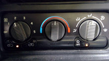 Load image into Gallery viewer, [INVENTORYCAR_YEAR_MAKE_MODEL] REAR TEMPERATURE CONTROLS - CTL312909
