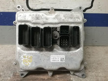 Load image into Gallery viewer, ECU ECM COMPUTER BMW 320i 328D 328i 528D 528i 13 14 15 - CTL314113

