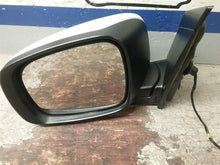 Load image into Gallery viewer, Side View Door Mirror  TOWN &amp; COUNTRY 2016 - CTL315295
