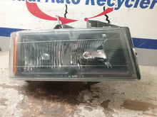 Load image into Gallery viewer, HEADLIGHT LAMP ASSEMBLY Colorado Canyon I-280 I-290 I-350 I-370 04-12 Right - CTL320884
