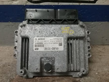 Load image into Gallery viewer, ECU ECM Computer Hyundai Veloster 2016 - CTL323731
