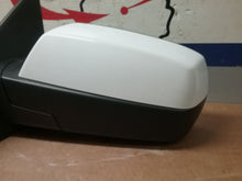 Load image into Gallery viewer, [INVENTORYCAR_YEAR_MAKE_MODEL] SIDE VIEW DOOR MIRROR Left - CTL328380

