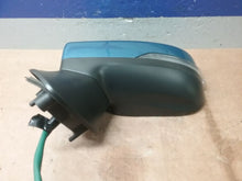 Load image into Gallery viewer, Side View Door Mirror Subaru Impreza 2017 - CTL328520
