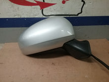 Load image into Gallery viewer, SIDE VIEW MIRROR Toyota Prius 10 11 12 Power Right - CTL328695
