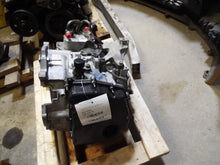 Load image into Gallery viewer, Transmission Ford Escape 2013 - MRK328714
