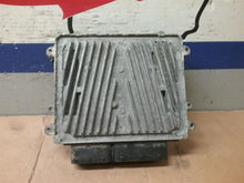 Load image into Gallery viewer, ECU ECM COMPUTER Mercedes E350 C230 C250 C300 2009 09 2010 10 2011 11 12 - CTL328881
