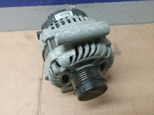 Load image into Gallery viewer, Alternator Chevrolet Cruze 2018 - CTL332395
