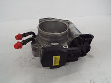 Load image into Gallery viewer, THROTTLE BODY Magentis Rondo Optima Santa FE 2006 06 2007 07 2008 08 09 10 11 - MRK333422
