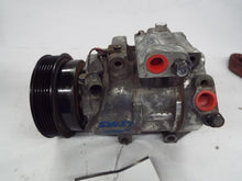 Load image into Gallery viewer, AC Compressor Kia Rondo 2007 - MRK333443
