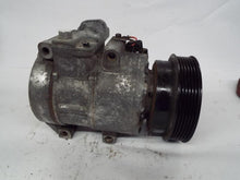 Load image into Gallery viewer, AC Compressor Kia Rondo 2007 - MRK333443
