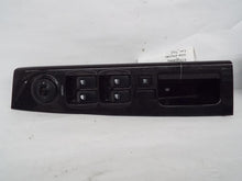 Load image into Gallery viewer, DRIVERS MASTER WINDOW SWITCH Sorento 2003 03 2004 04 05 06 07 08 09 - MRK333473
