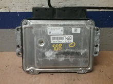 Load image into Gallery viewer, ECU ECM Computer Hyundai Veloster 2015 - CTL334592
