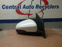 Load image into Gallery viewer, Side View Door Mirror Chevrolet Spark 2019 - CTL338848
