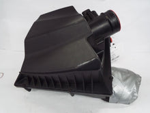 Load image into Gallery viewer, Air Cleaner Box Chevrolet Cruze 2014 - MRK343624
