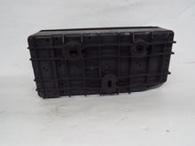 Load image into Gallery viewer, Fuse Box Ford Mustang 2005 - MRK346754
