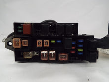 Load image into Gallery viewer, FUSE BOX Subaru Forester 2005 05 2006 06 2007 07 2008 08 - MRK349027
