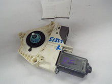 Load image into Gallery viewer, Power Window Motor  RANGE ROVER SPORT 2009 - MRK354618
