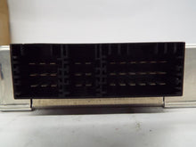 Load image into Gallery viewer, Transfers Case Computer Land Rover LR3 Range Rover Sport 05 06 07 08 09 - MRK354980
