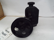 Load image into Gallery viewer, POWER STEERING PUMP Jeep Commander Grand Cherokee 2005-2010 - MRK358392
