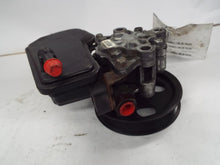 Load image into Gallery viewer, POWER STEERING PUMP Jeep Commander Grand Cherokee 2005-2010 - MRK358392
