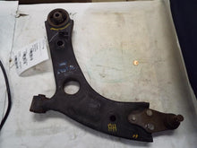 Load image into Gallery viewer, FRONT LOWER CONTROL ARM Kia Sorento 16 17 18 19 20 Left - MRK369137
