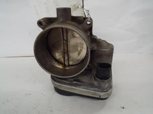 Load image into Gallery viewer, THROTTLE BODY Challenger Charger Magnum 2005 05 2006 06 2007 07 2008 08 - 12 - MRK369326
