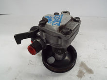 Load image into Gallery viewer, POWER STEERING PUMP Kia Sorento 2003 03 04 05 06 EX - MRK370464
