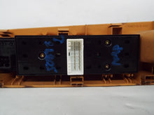 Load image into Gallery viewer, DRIVERS MASTER WINDOW SWITCH Sorento 2003 03 2004 04 05 06 07 08 09 - MRK370470
