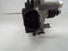 Load image into Gallery viewer, Windshield Wiper Motor Hyundai Sonata 2018 - MRK373603
