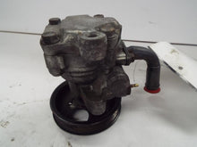 Load image into Gallery viewer, POWER STEERING PUMP Kia Sorento 2003 03 04 05 06 EX - MRK374107
