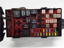 Load image into Gallery viewer, Fuse Box  FORD F150 PICKUP 2002 - MRK374471
