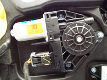 Load image into Gallery viewer, Front Window Regulator Jeep Cherokee 2017 - MRK375296
