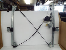 Load image into Gallery viewer, FRONT WINDOW REGULATOR Sierra Escalade Sierra Pickup 07 08 - 12 Right - MRK376605
