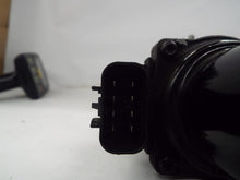 Load image into Gallery viewer, Transfer Case Actuator Motor  SILVERADO 1500 PICKUP 2013 - MRK376658
