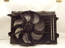 Load image into Gallery viewer, RADIATOR FAN ASSEMBLY Sportage Tucson 2005 05 2006 06 2.7L - MRK377338
