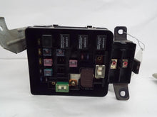 Load image into Gallery viewer, Fuse Box Honda Civic 1999 - MRK381906
