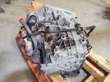 Load image into Gallery viewer, AUTOMATIC TRANSMISSION Honda CR-V 2007 07 2008 08 2009 09 - MRK382376
